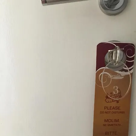 Berulia Gostinjska kuća