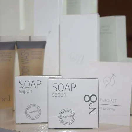 Gostinjska kuća Berulia Brela