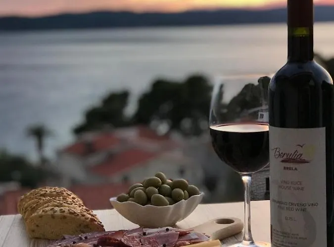 Berulia Gasthuis Brela